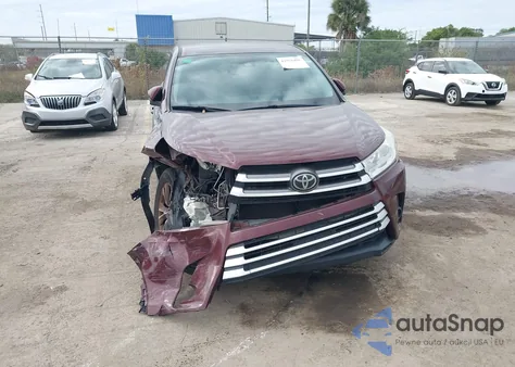 2019 Toyota Highlander Le z USA, uszkodzony, nr VIN 5TDZARFH8KS060954